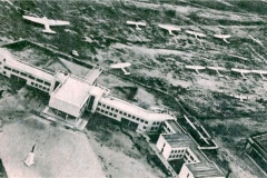 В ноябре 1931 года на Центральном аэродроме было открыто первое в СССР здание аэровокзала