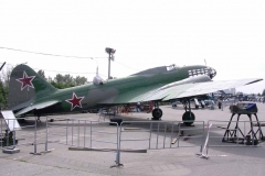 Ил-4