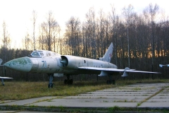 Ту-128