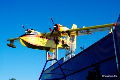 Canadair CL-215